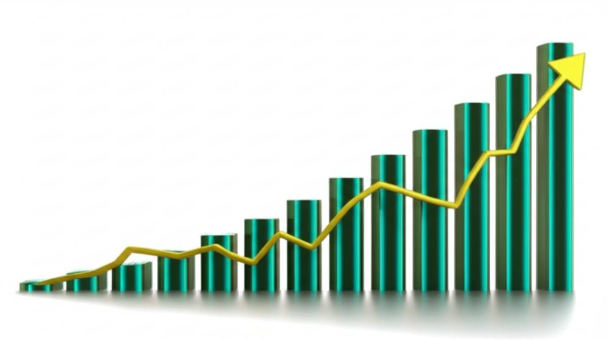 Compound interest graph showing exponential wealth growth. Investment success concept.